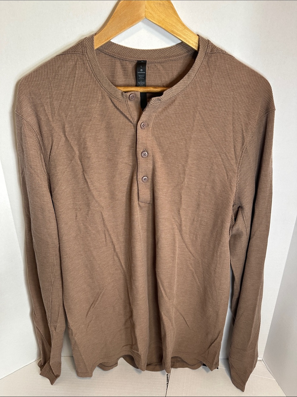 lululemon athletica Men's Long-Sleeve Waffle Henley in Taupe Brown